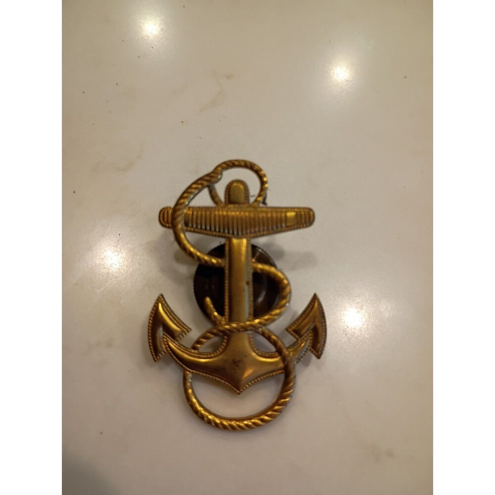 VIETNAM WAR U.S. NAVY AVIATION CADET COLLAR INSIGNIA SCREW-BACK